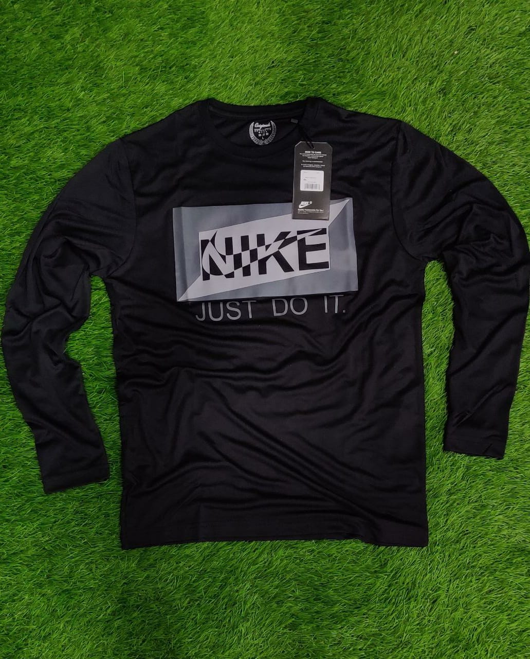 Urban Outfitter Full Sleeve Logo Print Dri Fit T-shirt